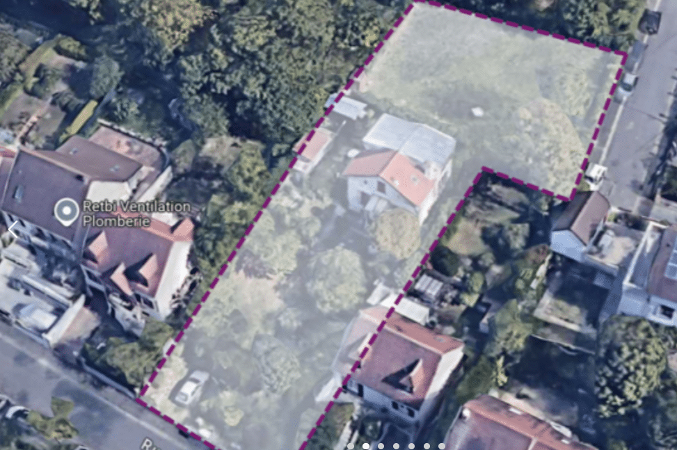 La Première Brique - La Congrégation